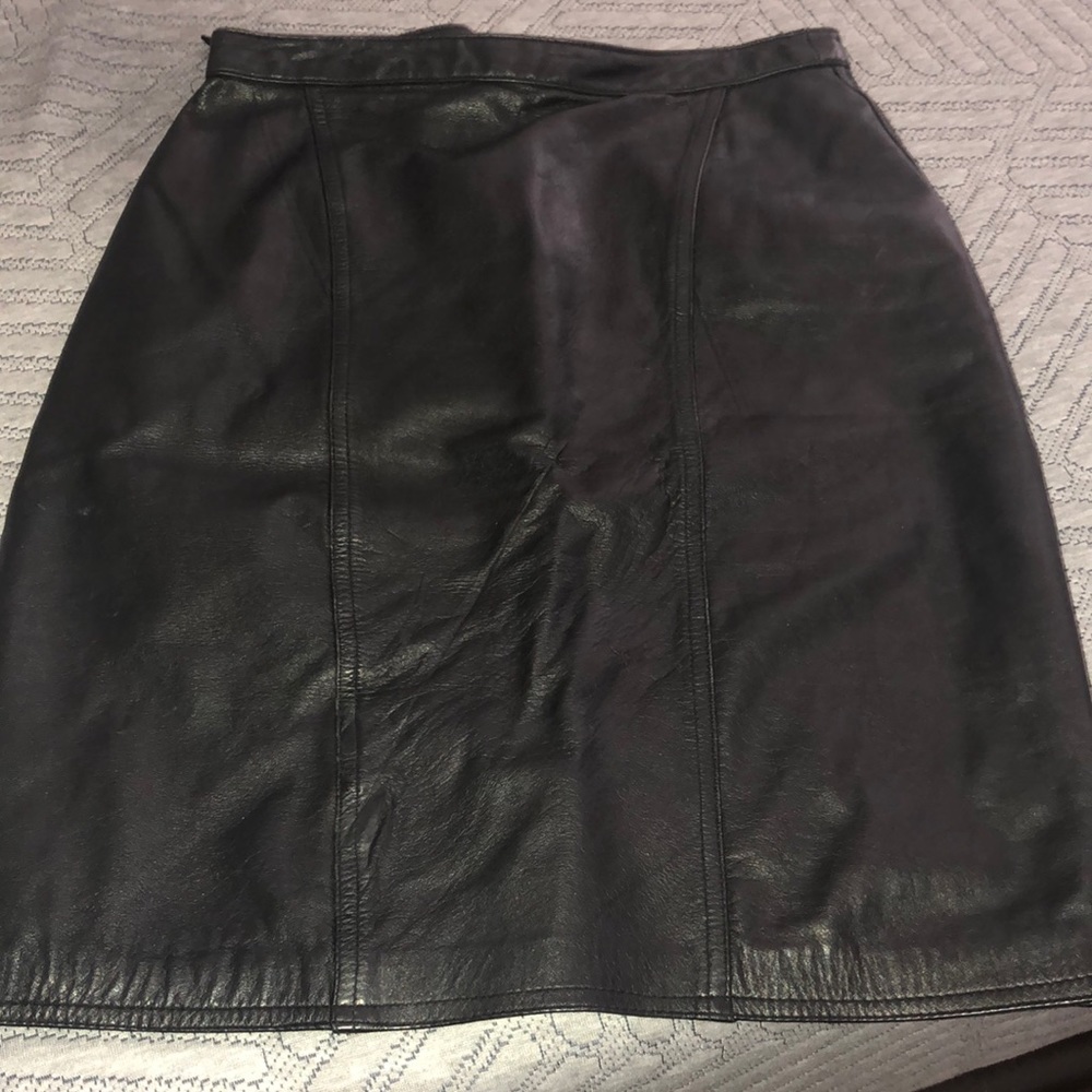 Leather skirt